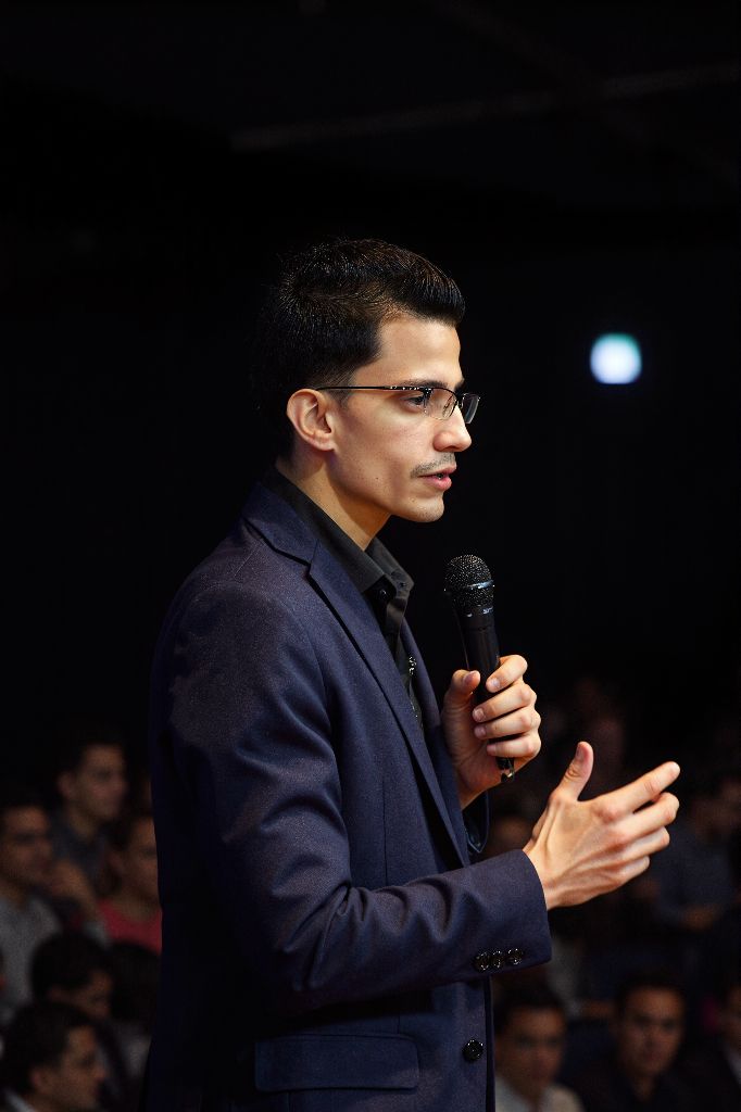 Luciano Dias - Especialista em Comunicação e Inteligência Emocional